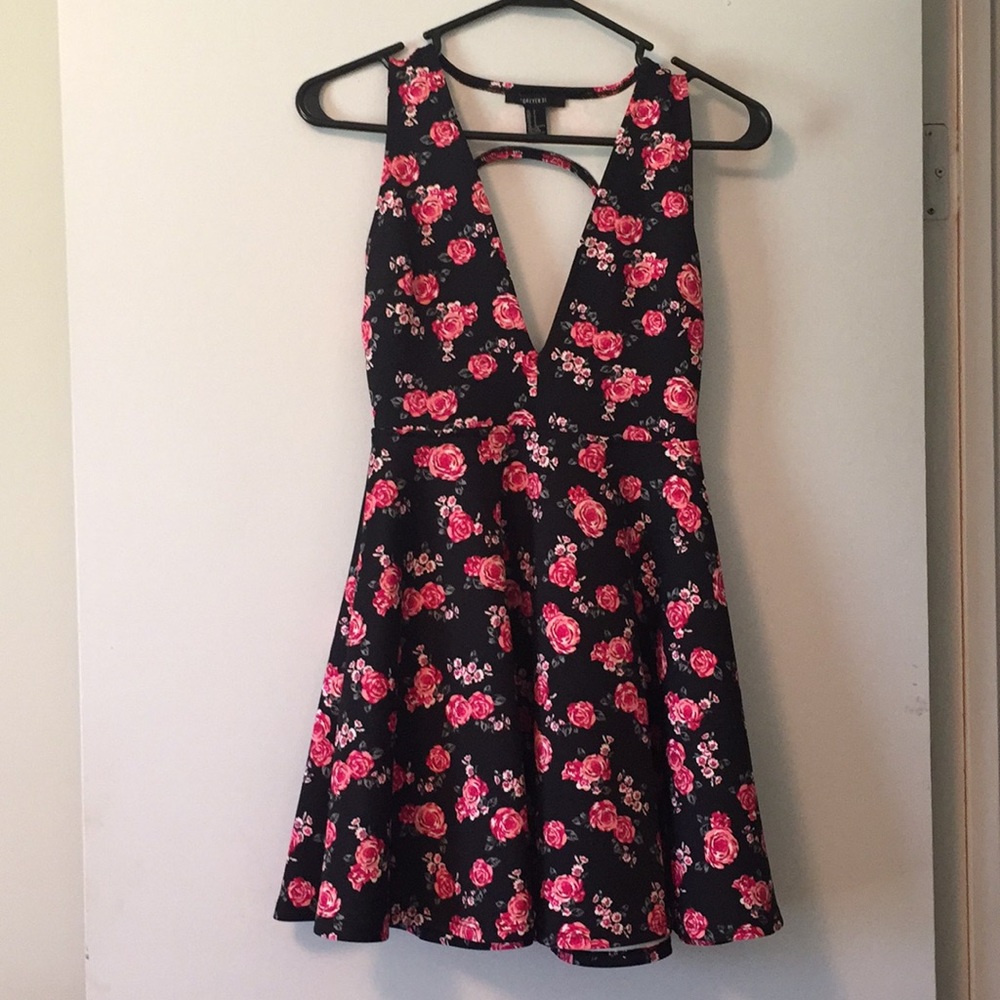 Forever 21 Floral Scuba Deep-V Mini Dress